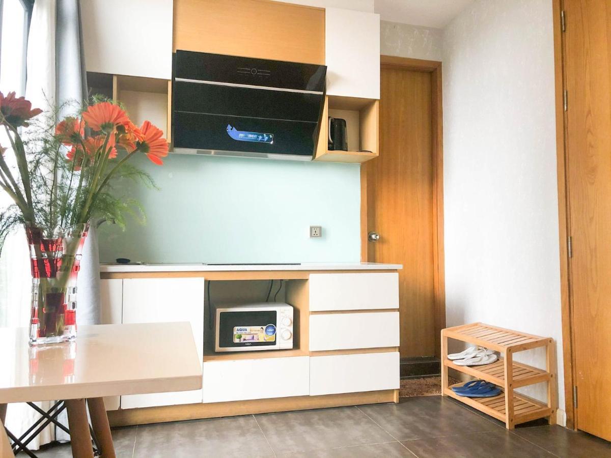 Full House Retreat - The Water Front Aparthotel Ho Chi Minh City Bagian luar foto